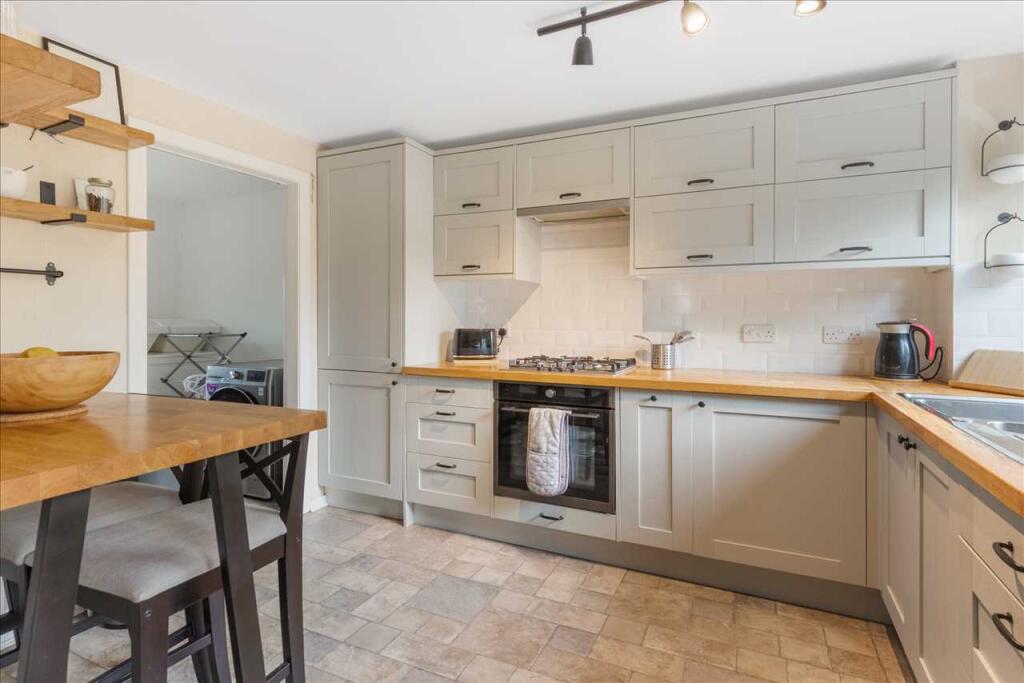 Kitchen (2)