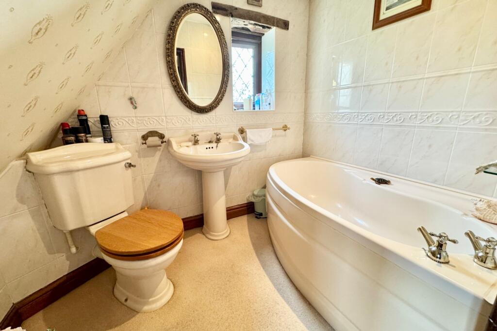 Ensuite Bathroom