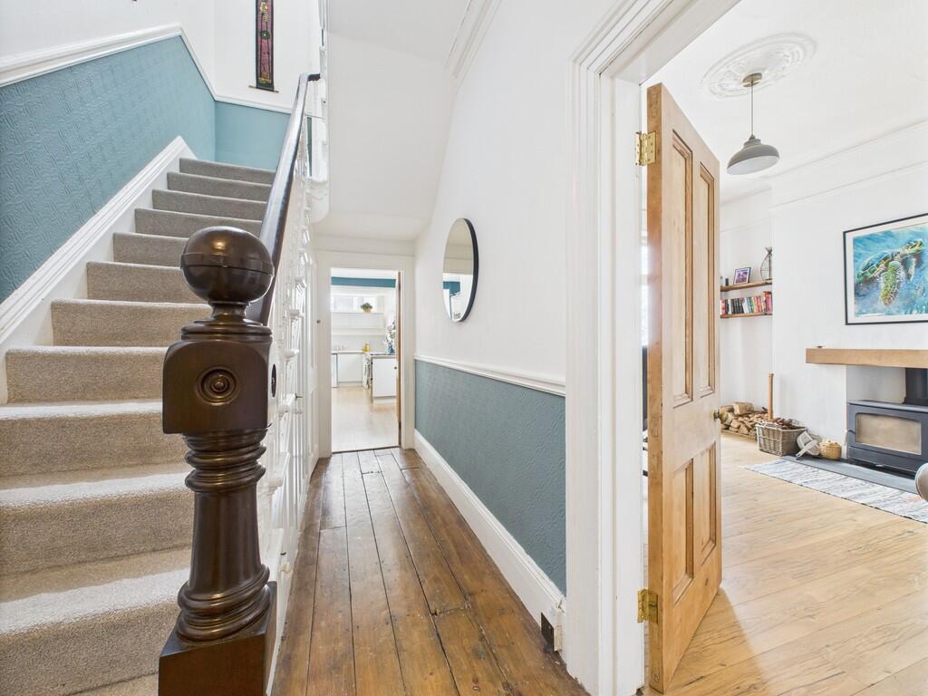 CAM02089G0-PR0541...