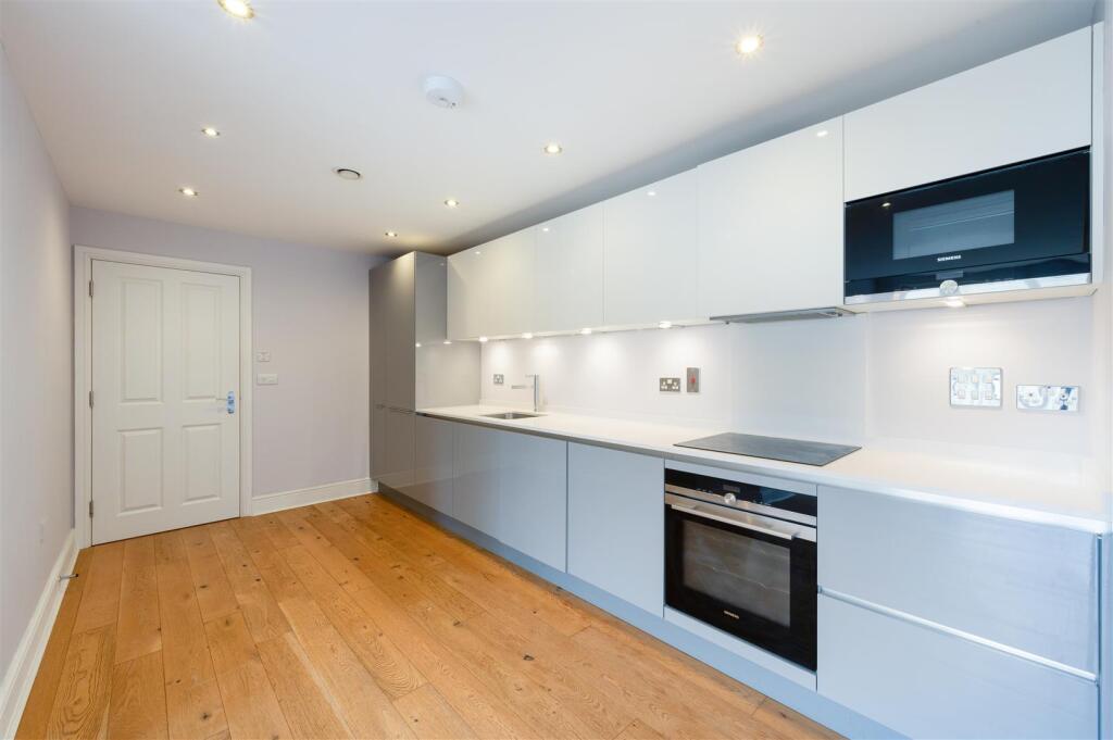 ACER HOUSE, FLAT  (8).jpg