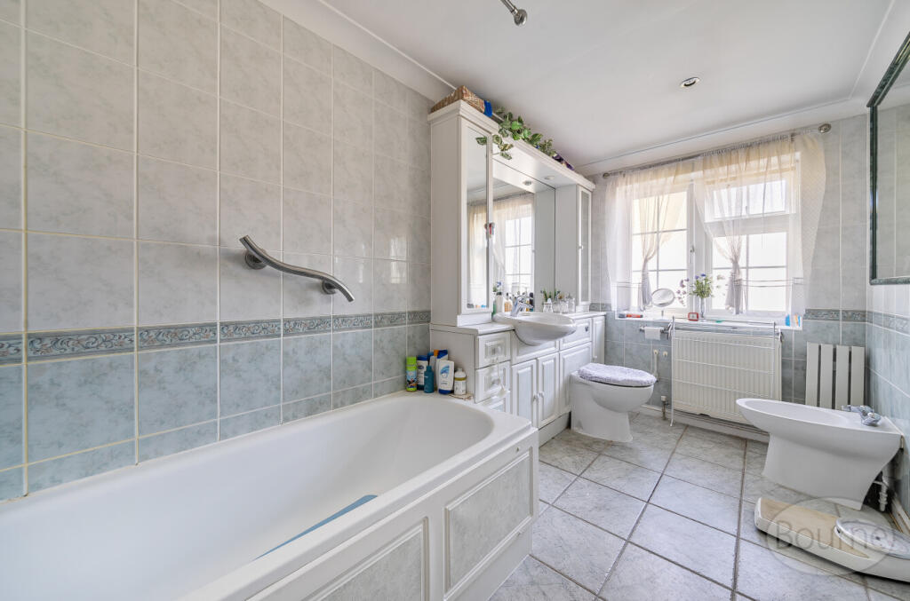 197cf20b-773d-453...