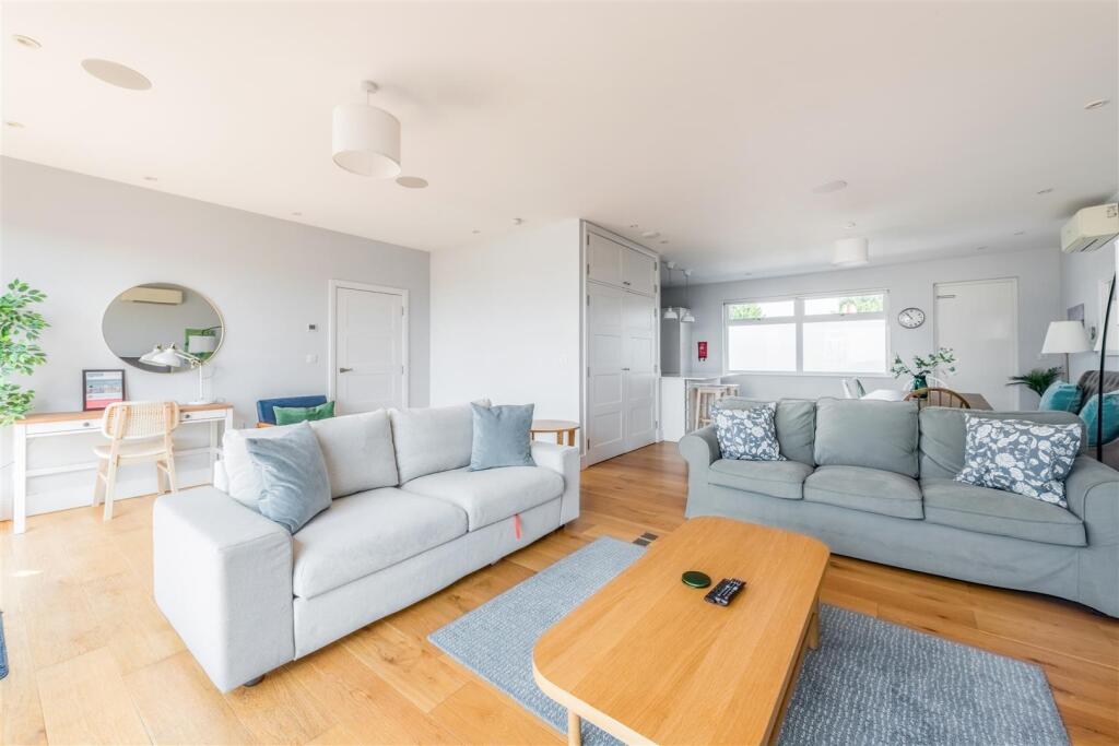 7 Shalimar House-13.jpg