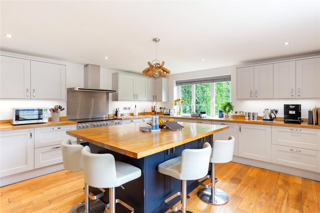 Kitchen/Breakfast