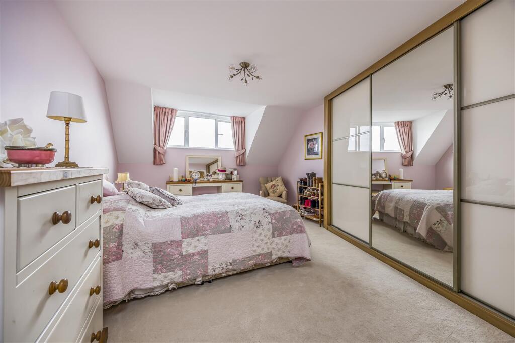 Flat 9 Meraki, 2 Cellars Farm Road, Bournemouth-Po