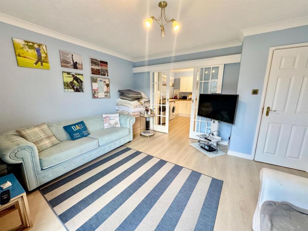 PHOTO-2025-10-11-09-46-08 (14).jpg