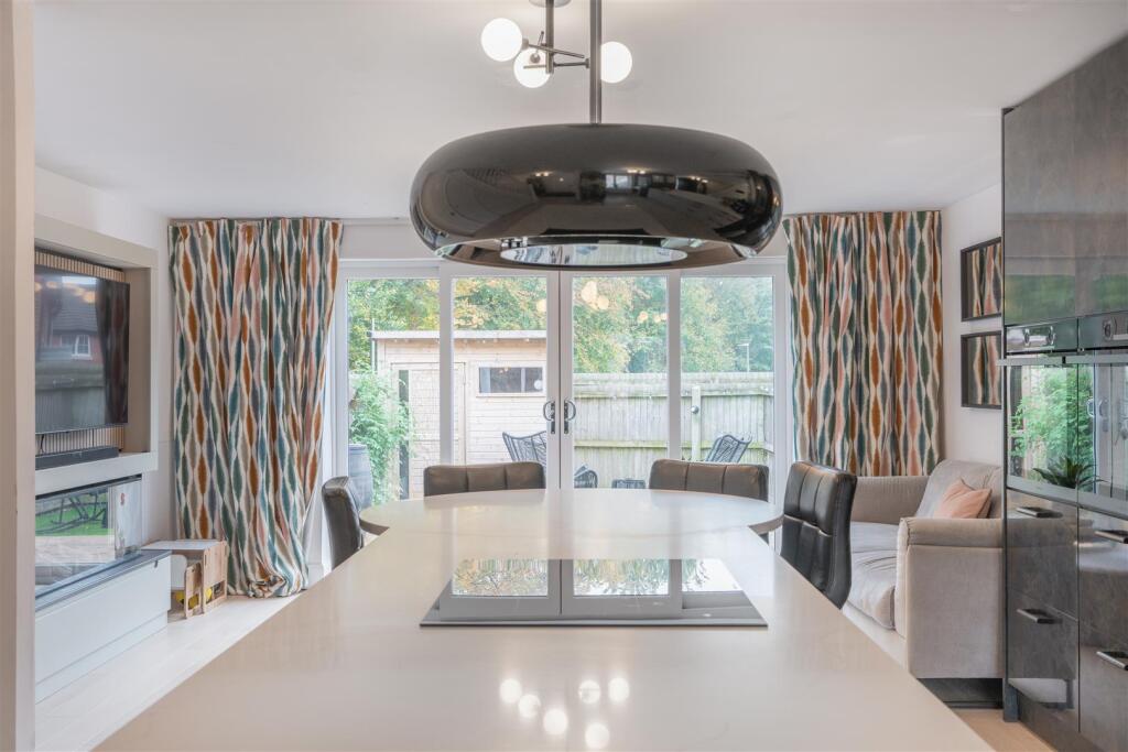 30 Firecrest Way-9.jpg