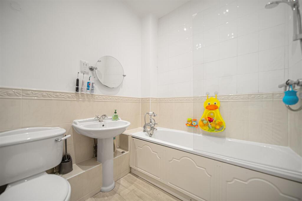 St Andrews Park-03.jpg