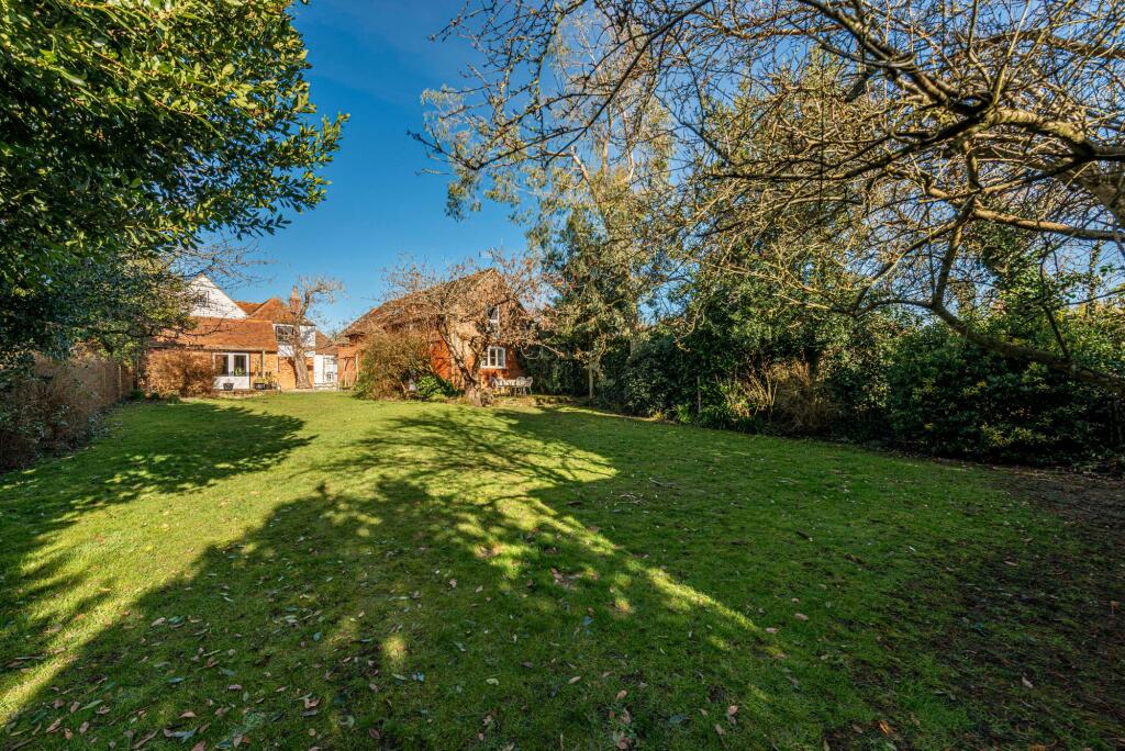 Rear Garden (2)