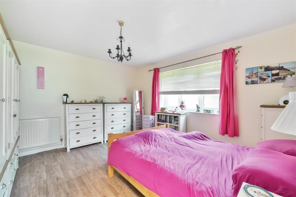 Main House - Bedroom