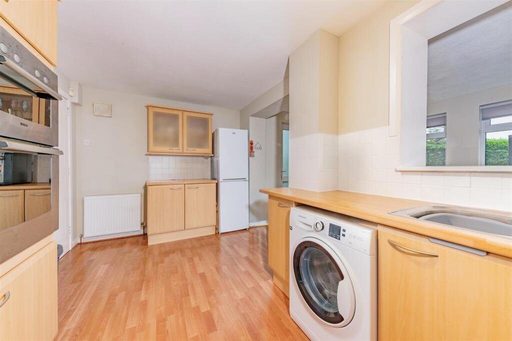 88 Peebles Drive Dundee-8.JPG