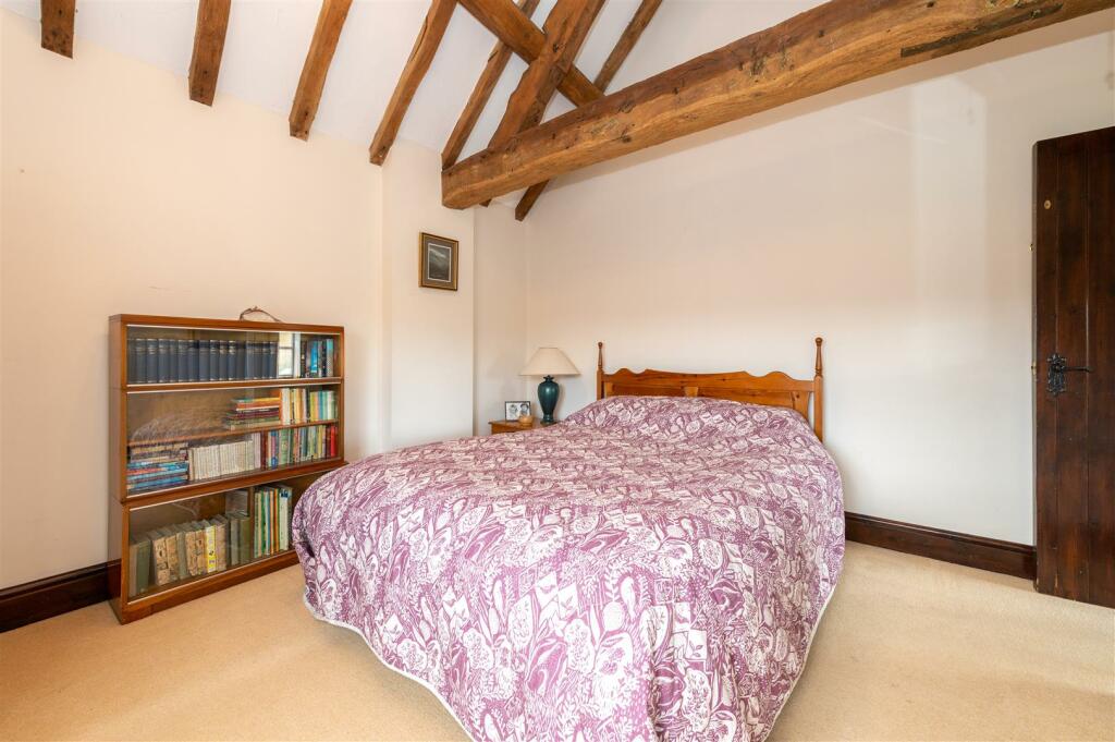 Grange Farm House - internal-6.JPG