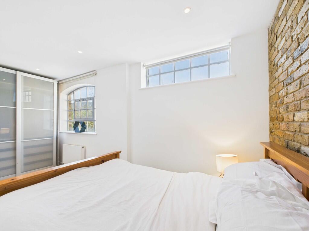 CAM03741G0-PR0066...