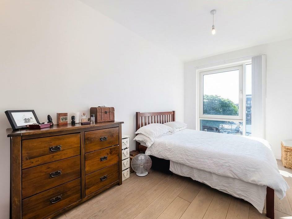 bedroom.jpg