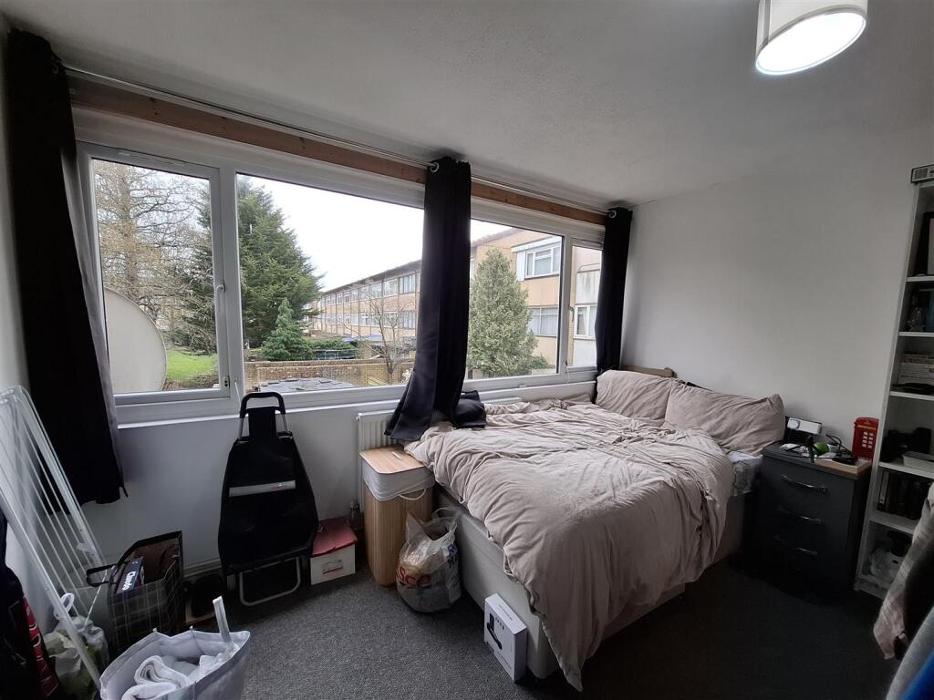 Bedroom.jpg