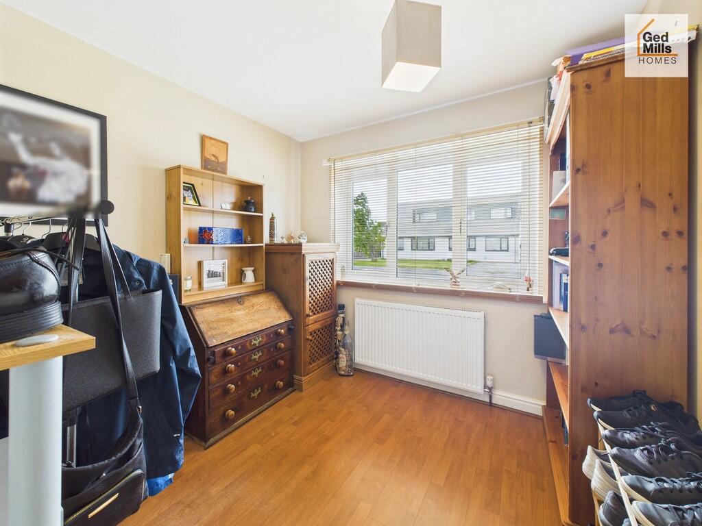 CAM04261G0-PR0063...