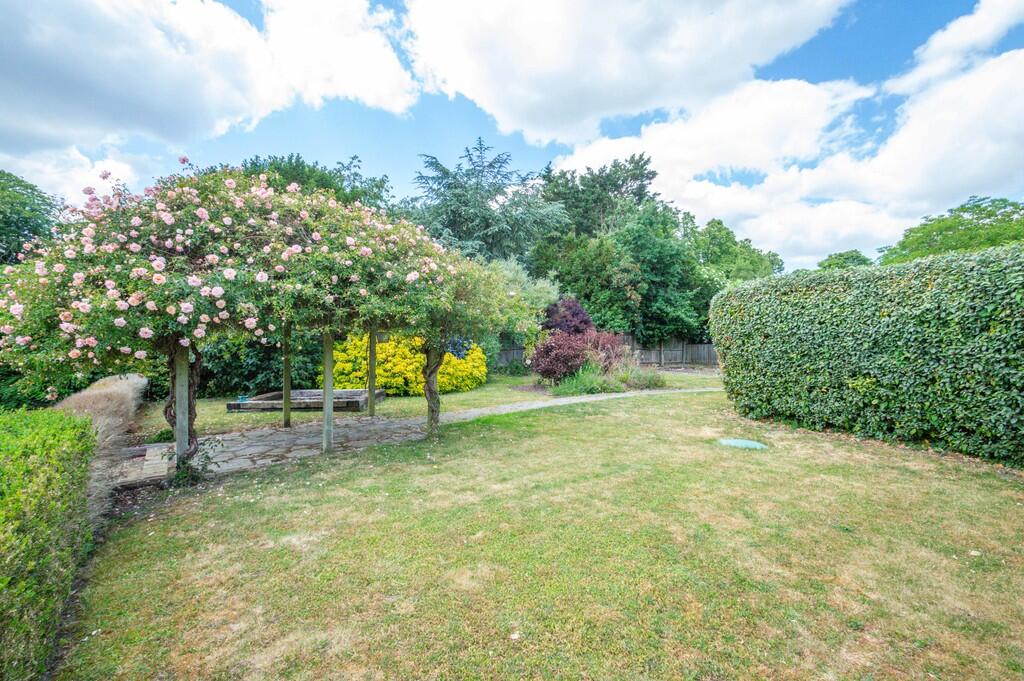 Regal Cottage - A...