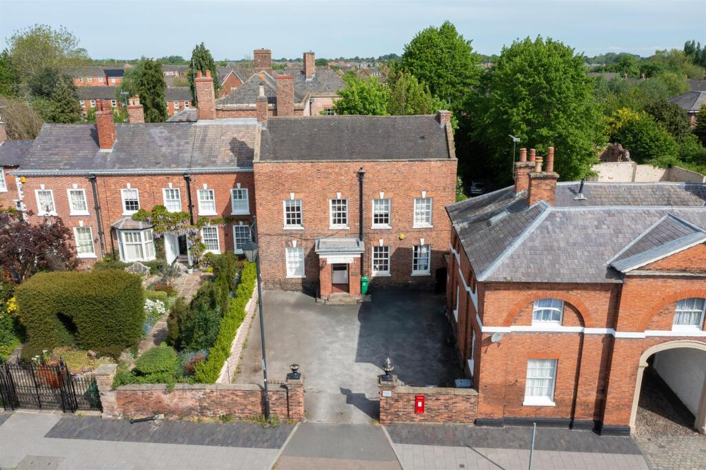 64WelshRow-3.jpg
