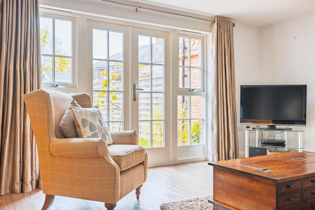 4 Elizabeth Cottages-17.jpg