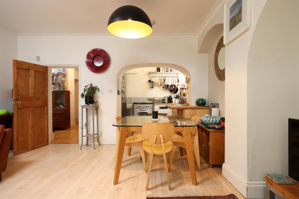 GF 3 Richmond Park Road 7.JPG