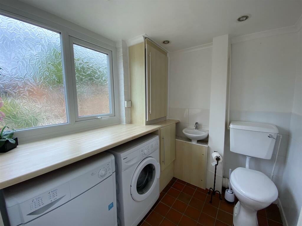 Utility / Cloakroom