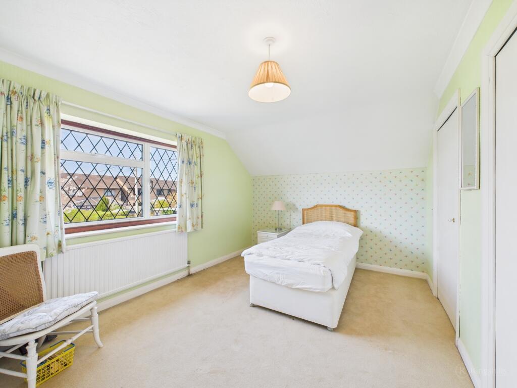 Bedroom FF
