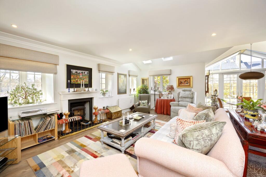 Kitchen / Living / Dining Area