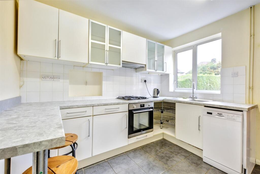 Kitchen_1.jpeg