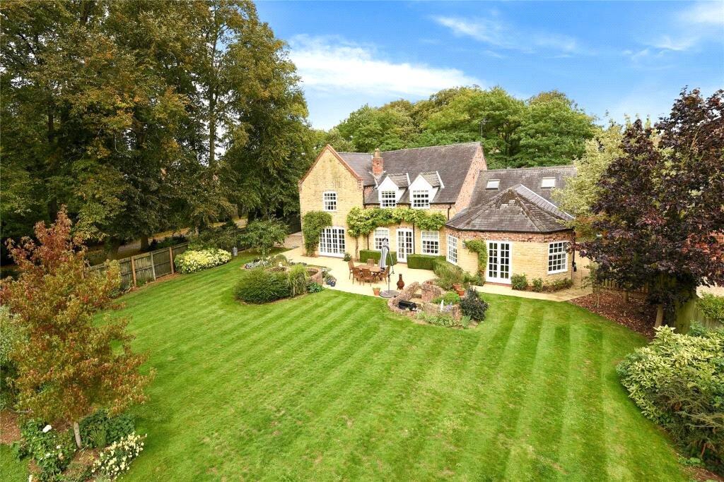 Rear Gardens