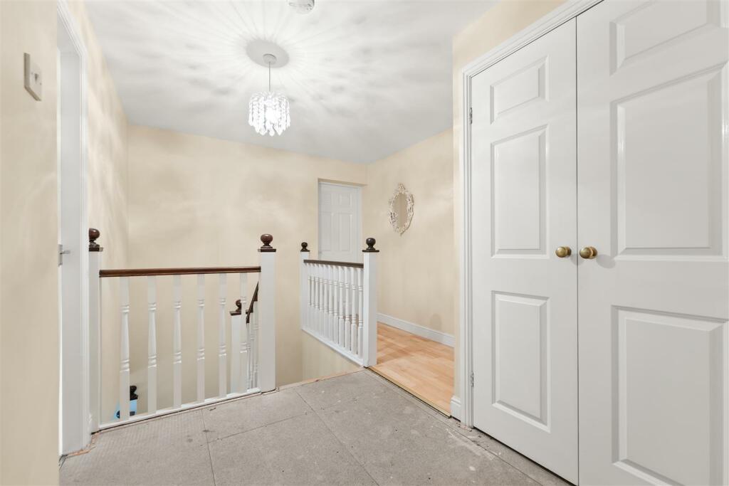 15B Wayside Court-17 (1).jpg