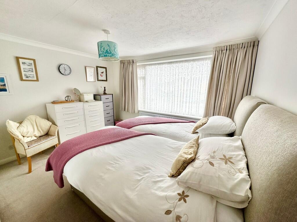 IMG-20250220-WA00...