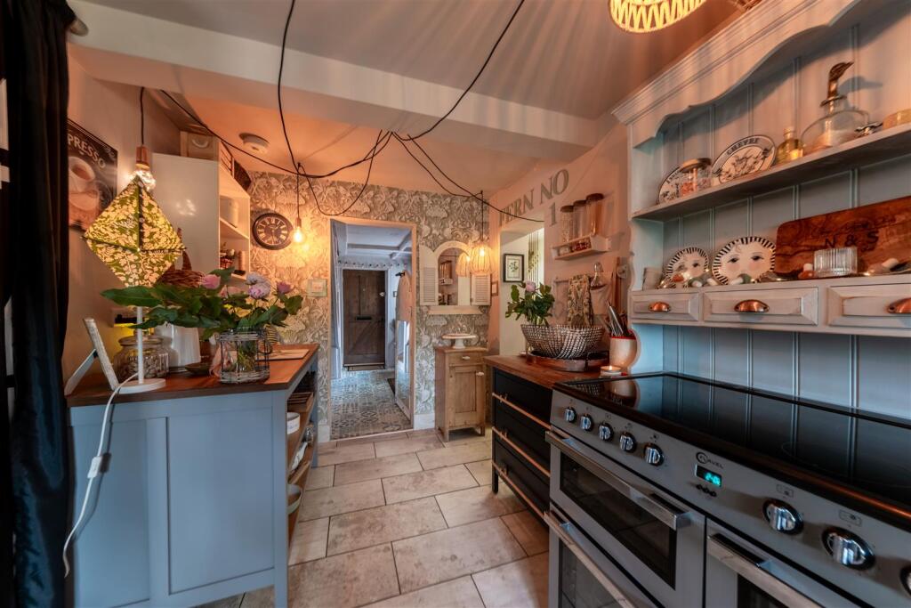 Fern Cottage-005.jpg