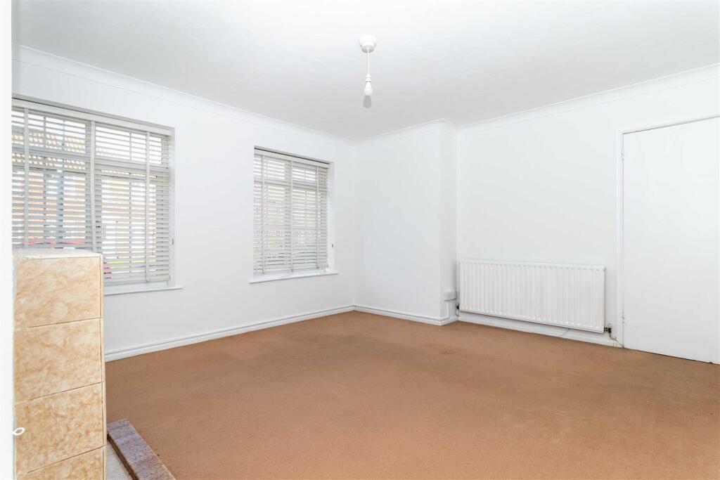 Gaisford Close-04.jpg