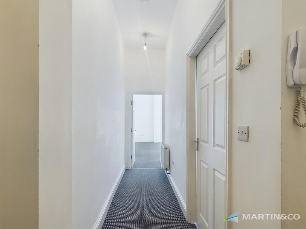 Hallyway