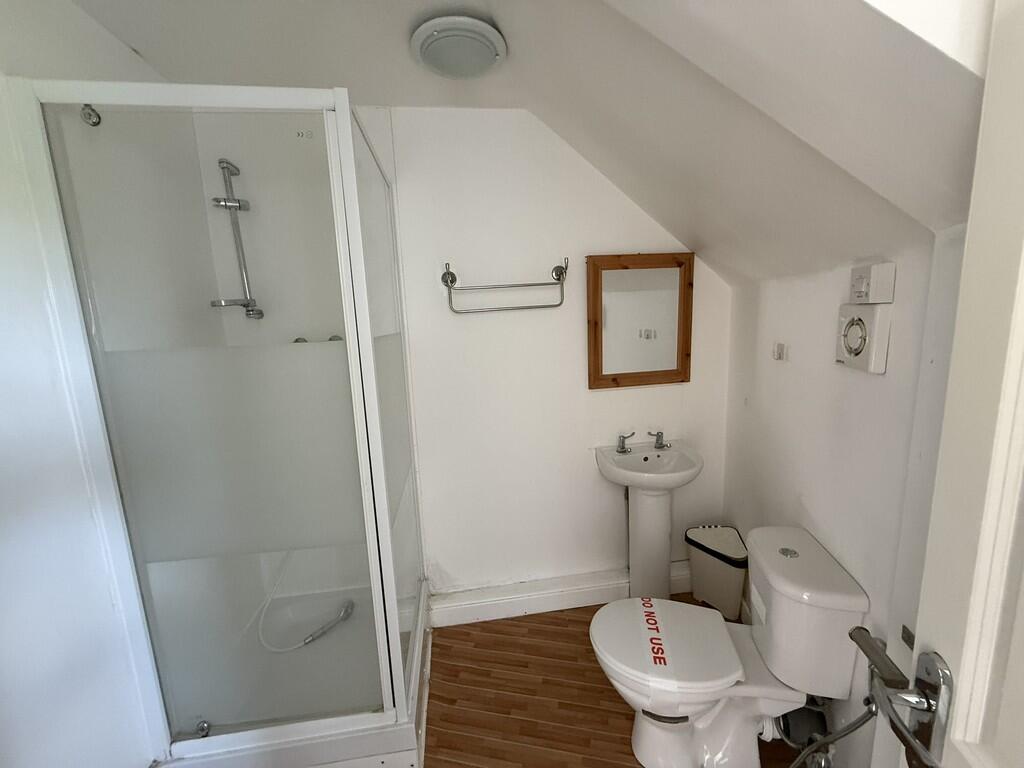 Bedroom 1 Ensuite