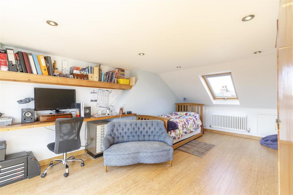 Double Bedroom