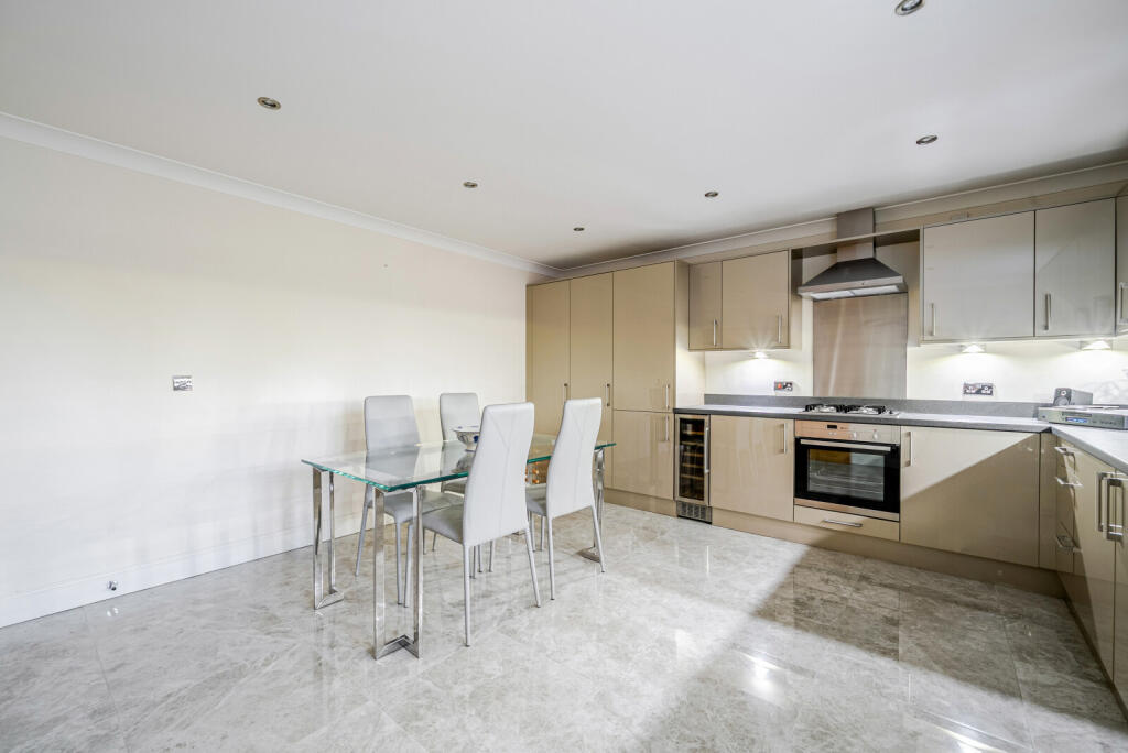 1389345-7-6940184...