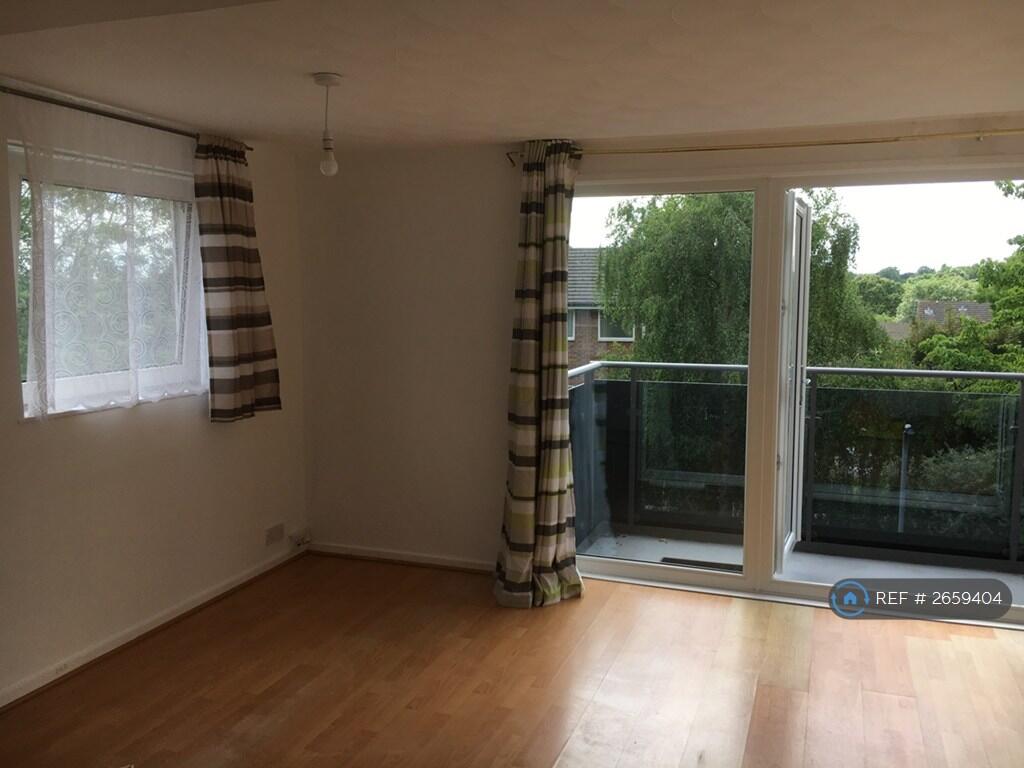 Open Plan Living/Dining Room