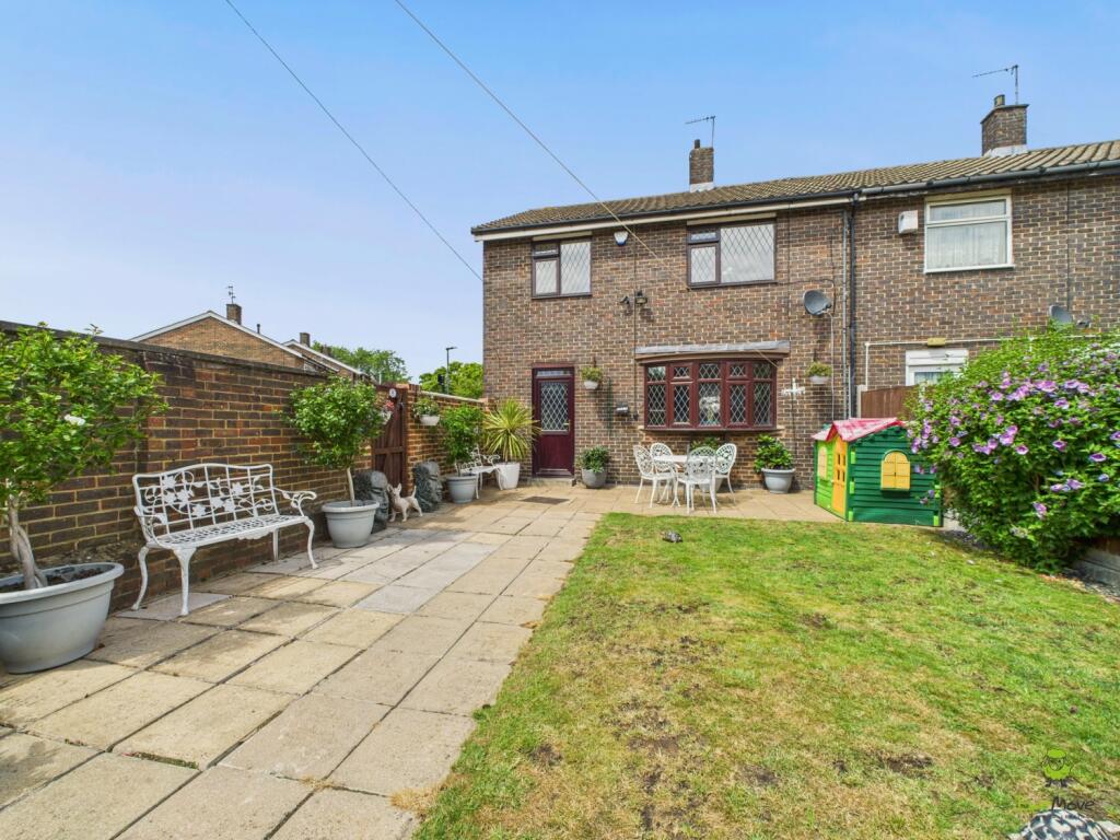 CAM03779G0-PR0258-STILL009