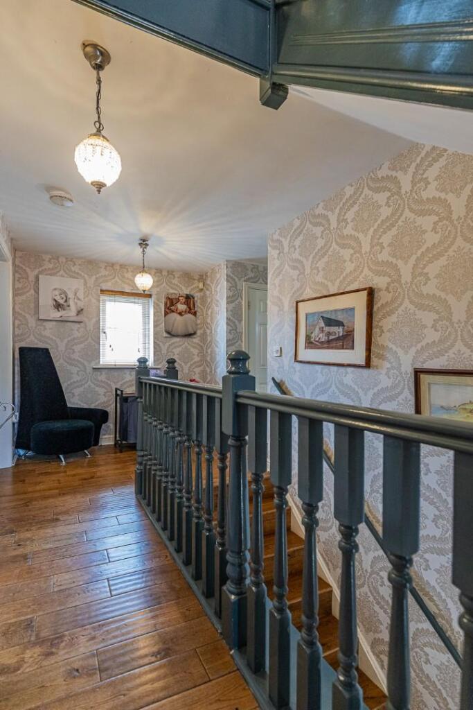 Clos Yr Erw 10-18.jpg