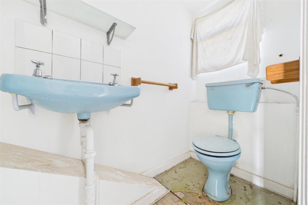 30 The Mall, Clifton Village, Bristol BS8 4DS | Fr