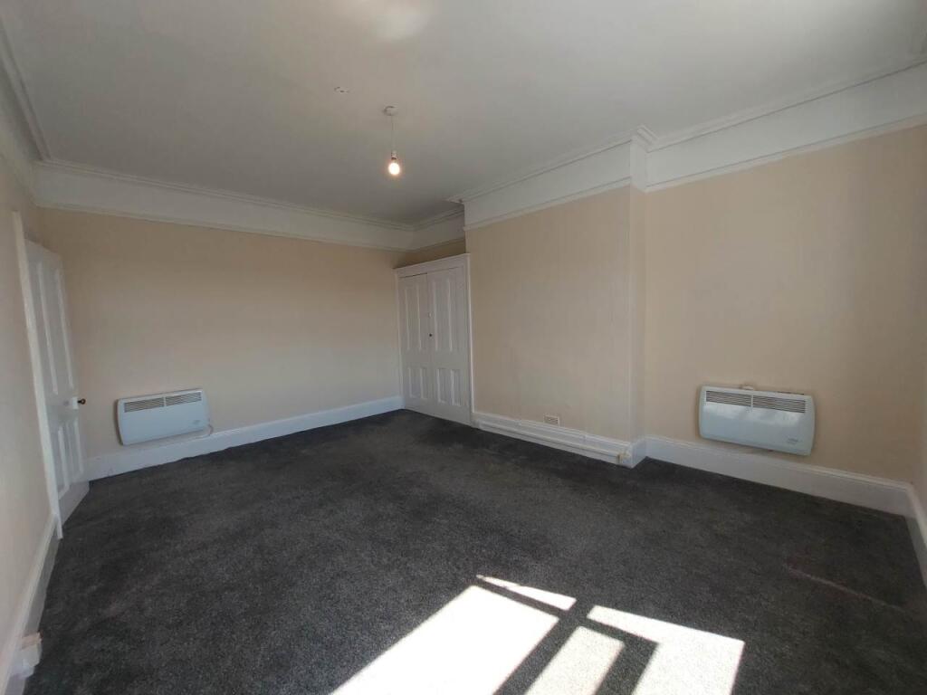 Rear room3