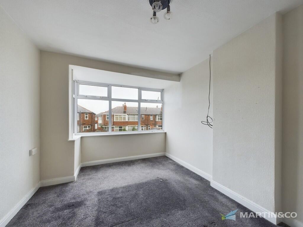 CAM02318G0-PR0322...