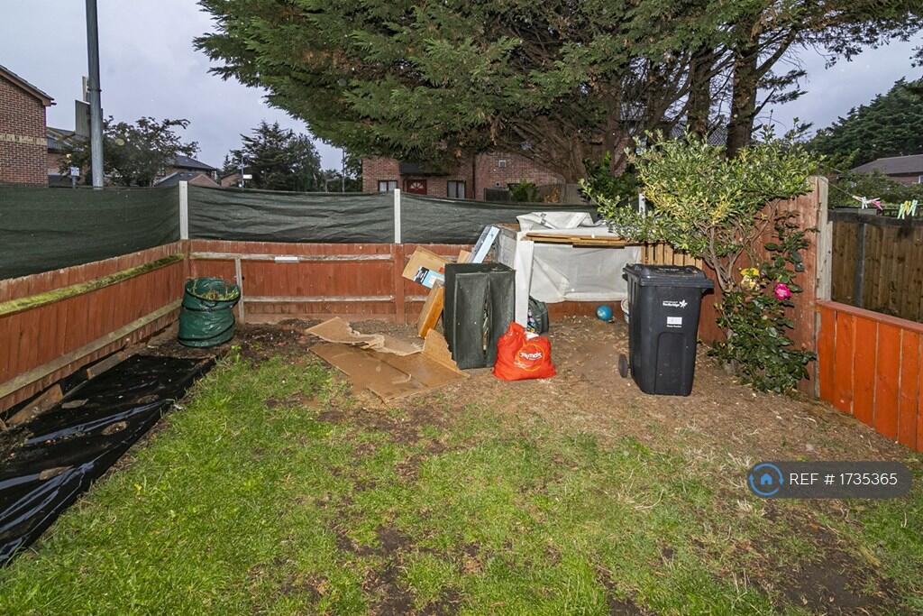 Front House Garden