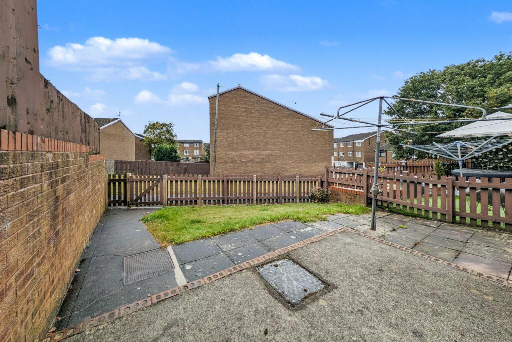 7 St. Patricks Walk, Gateshead, Tyne And Wear, NE10 9HF