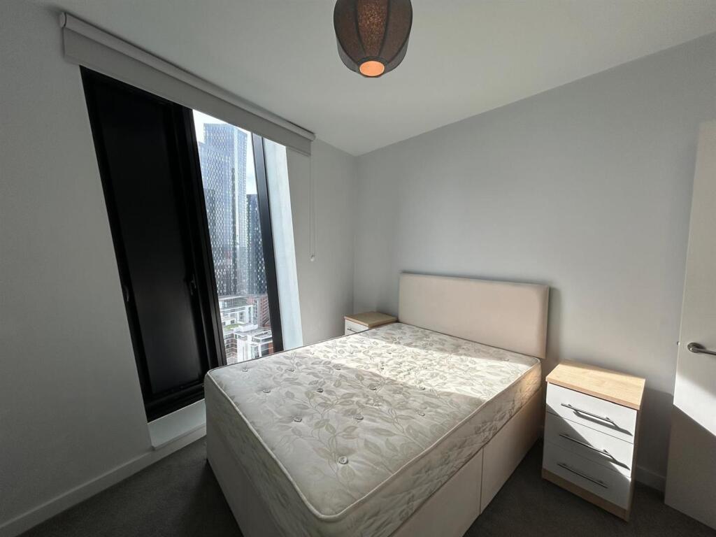 WhatsApp Image 2025-03-05 at 19.33.11-9.jpeg