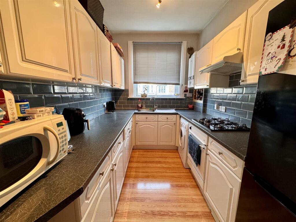 Kitchen.jpg