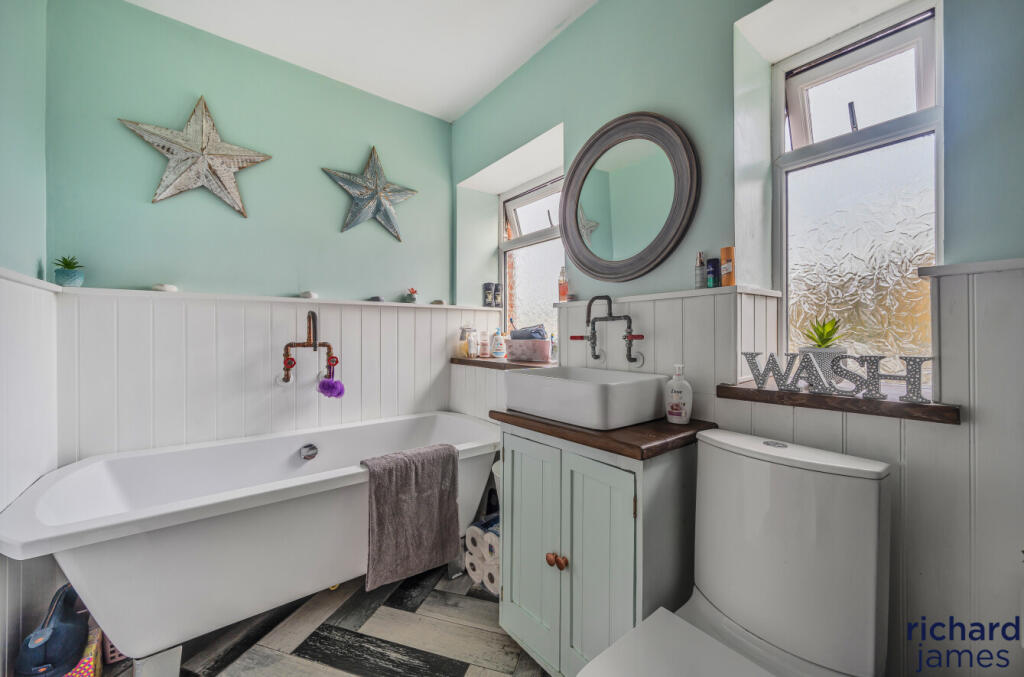 81106b7d-f8ab-465...