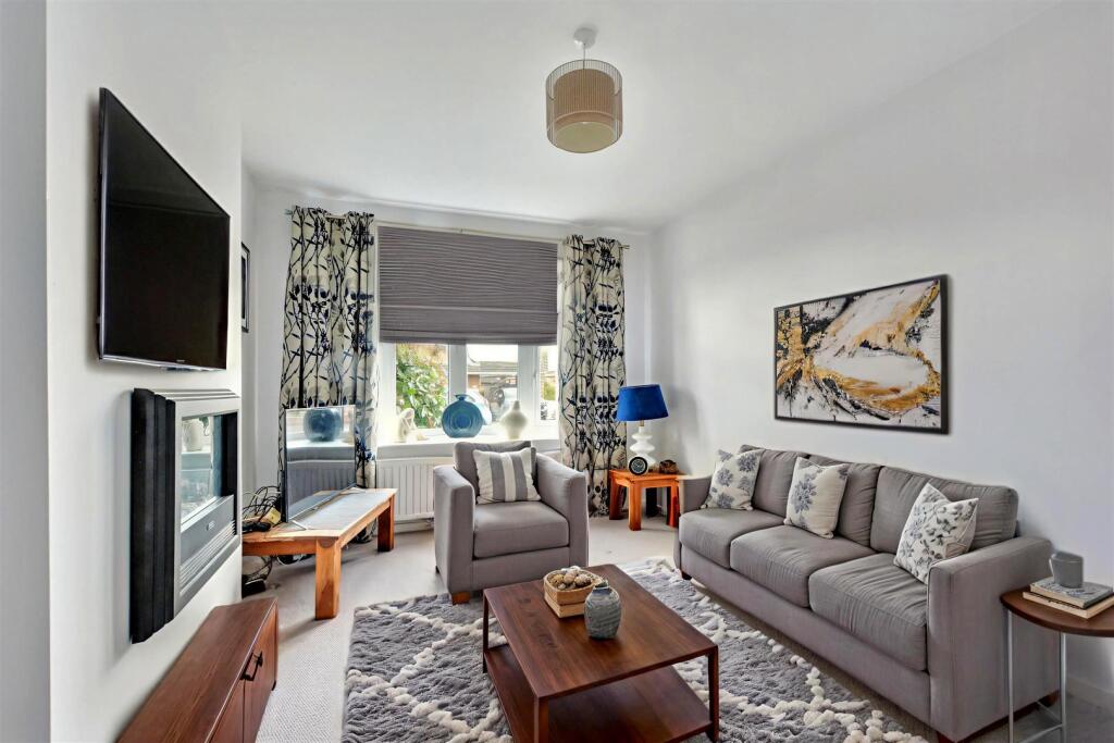 Virtually Furnished_3.jpeg