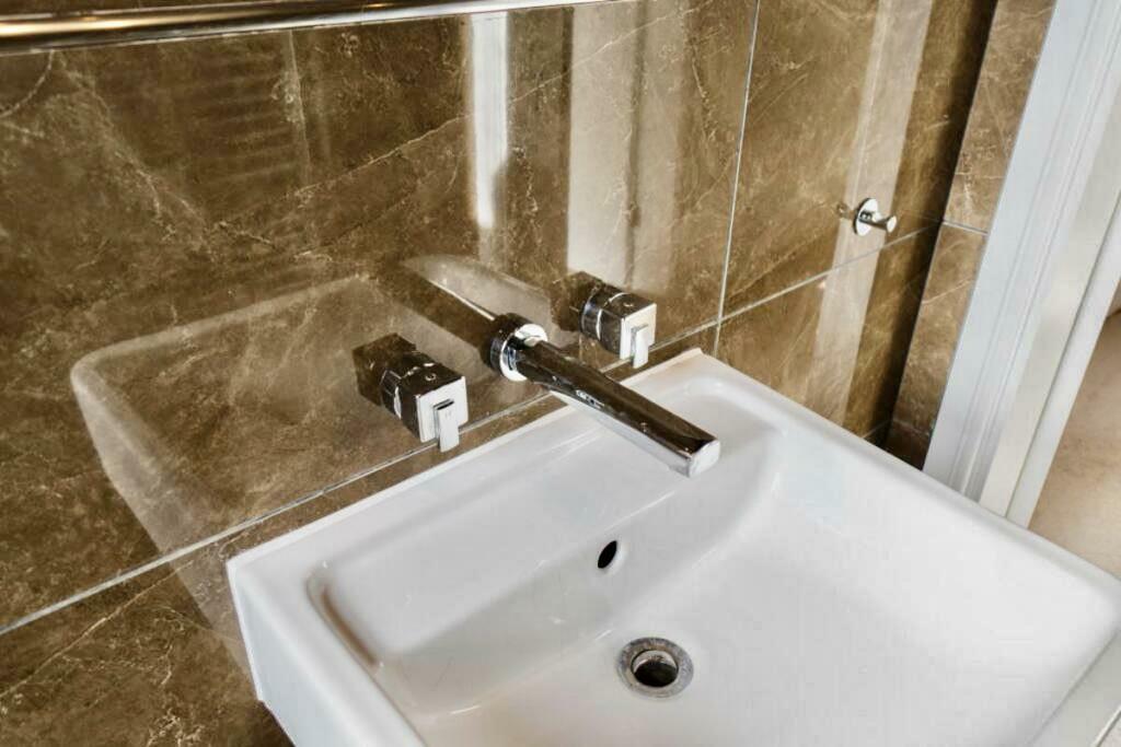 14 Magdala Mapperley PDM Estates