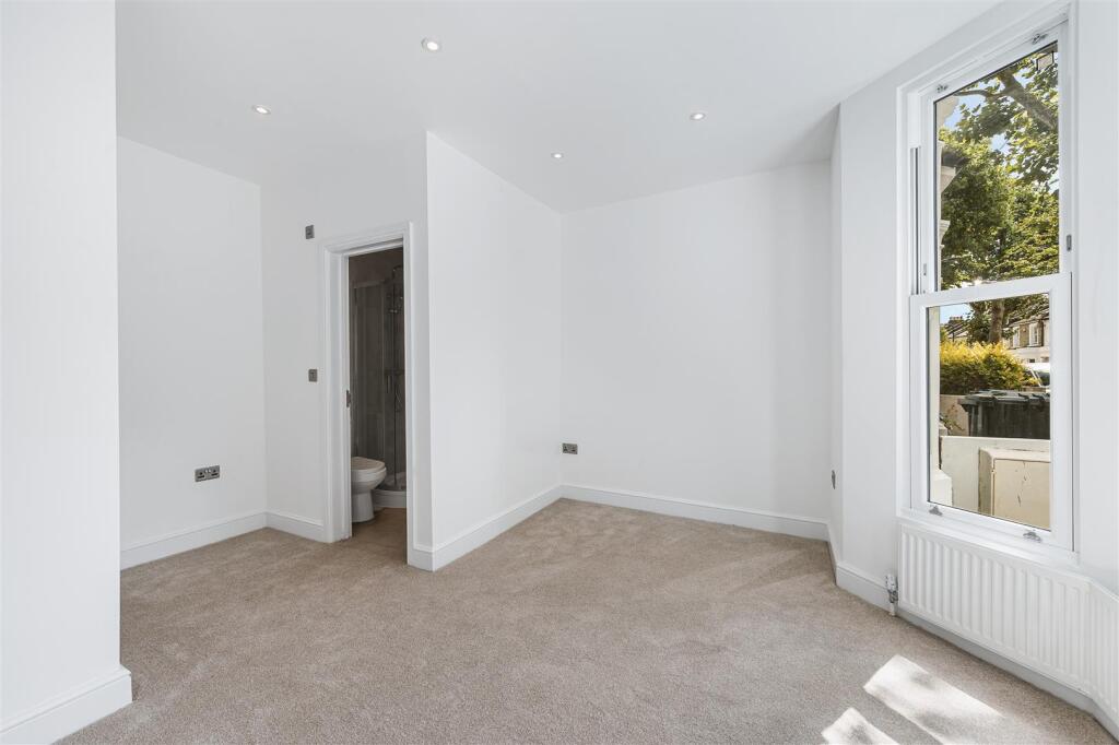 GFF - 7 Mansell Road-14.jpg